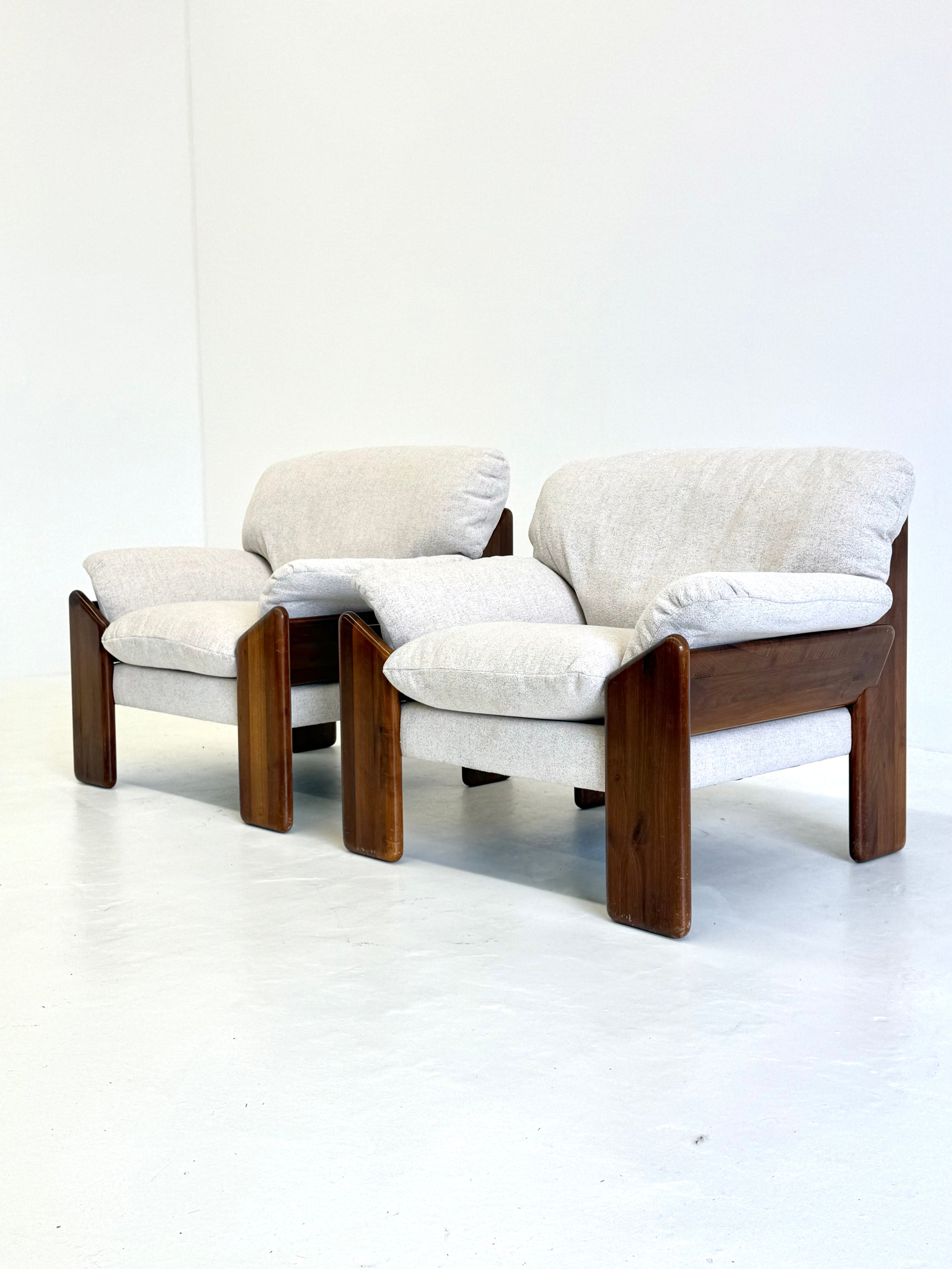 Crème_Sapporo_armchair_from_Mario_Marenco_by_Mobil_Girgi