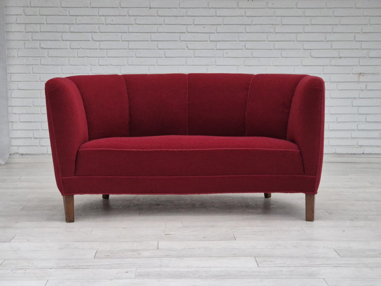 Curved_Sofa_Danish_Modern_Upholstered_1960s_Denmark