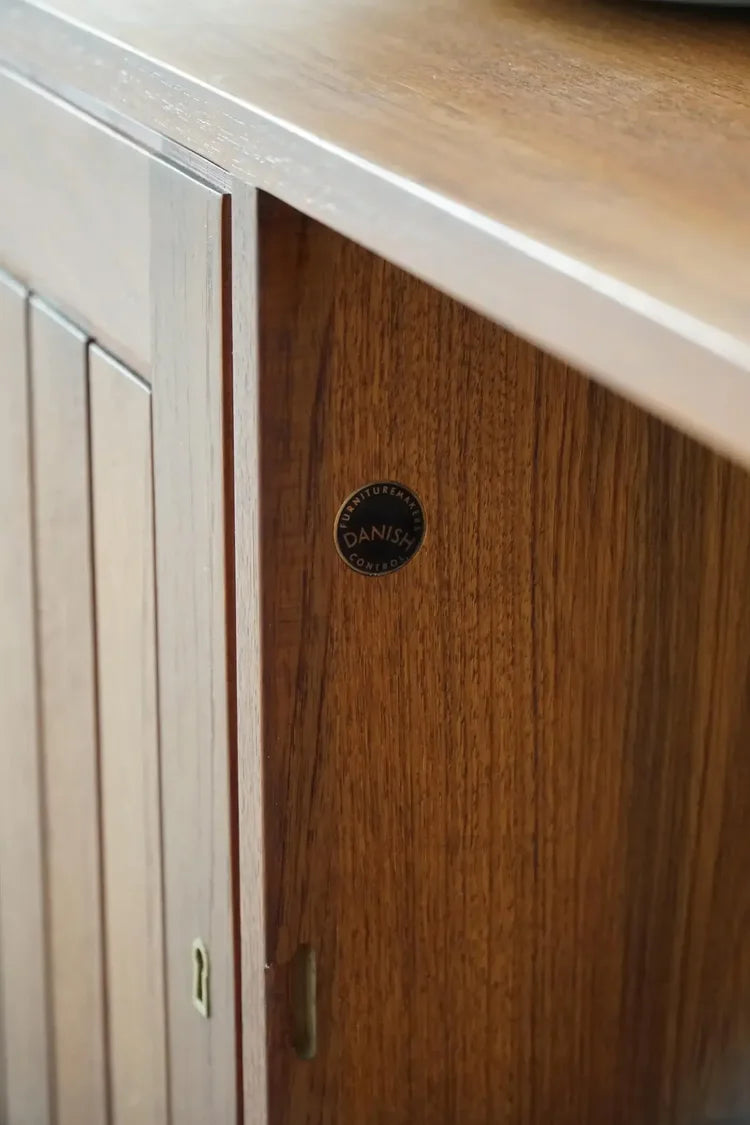 Cyclos_Wall_Lamp_by_Michele_De_Lucchi_for_Artemide,_Italy_1980s