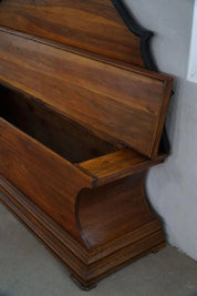 Danish_Art_Deco_Storage_Bench_in_Nutwood,_20th_Century