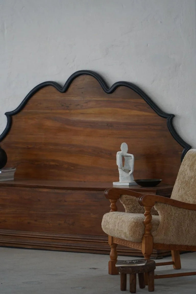 Danish_Art_Deco_Storage_Bench_in_Nutwood,_20th_Century