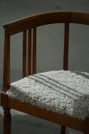 Danish_Art_Nouveau_Armchair_in_Oak_and_Lambswool