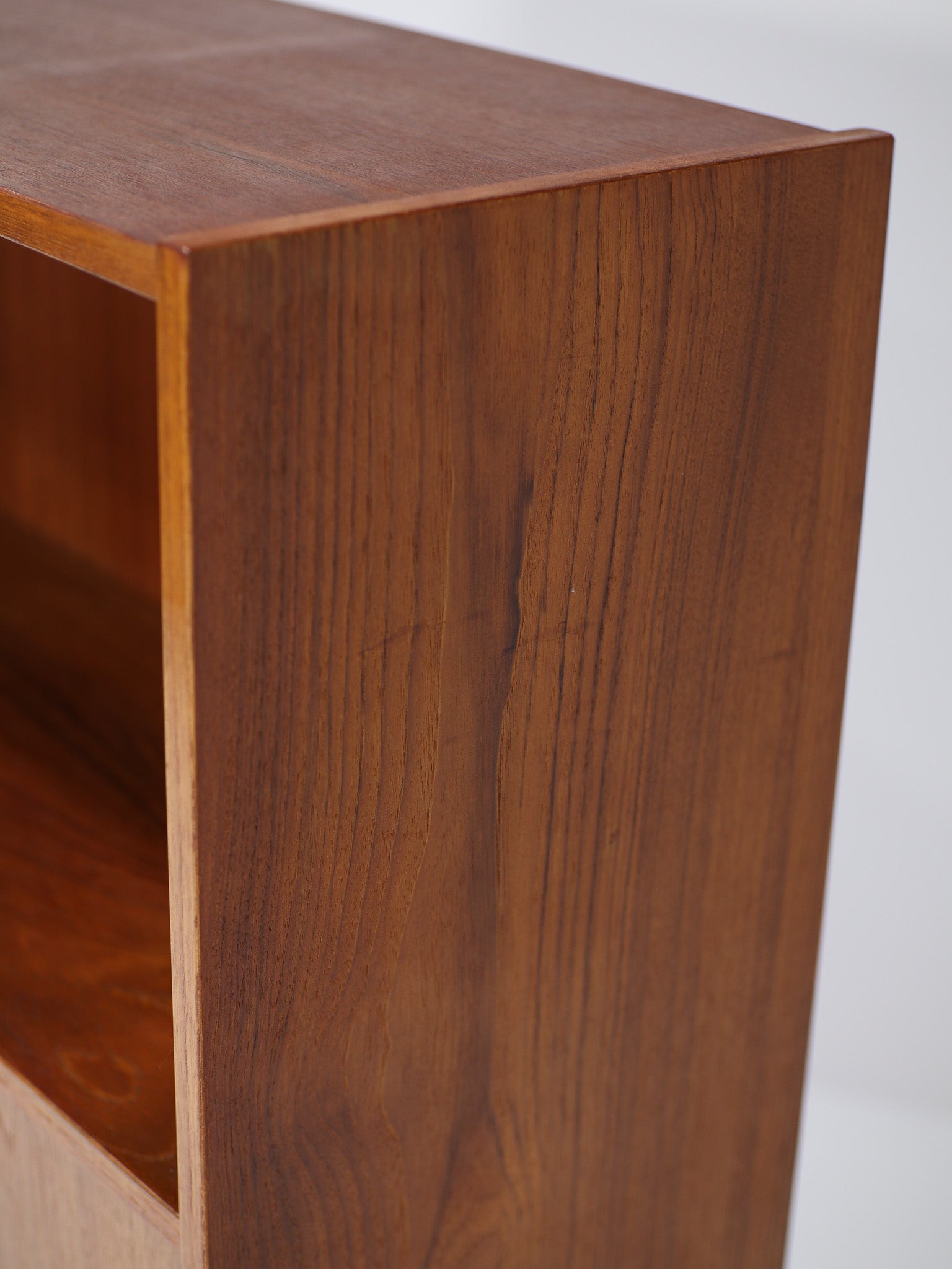 Danish_bookcase_with_doors_vintage_teak