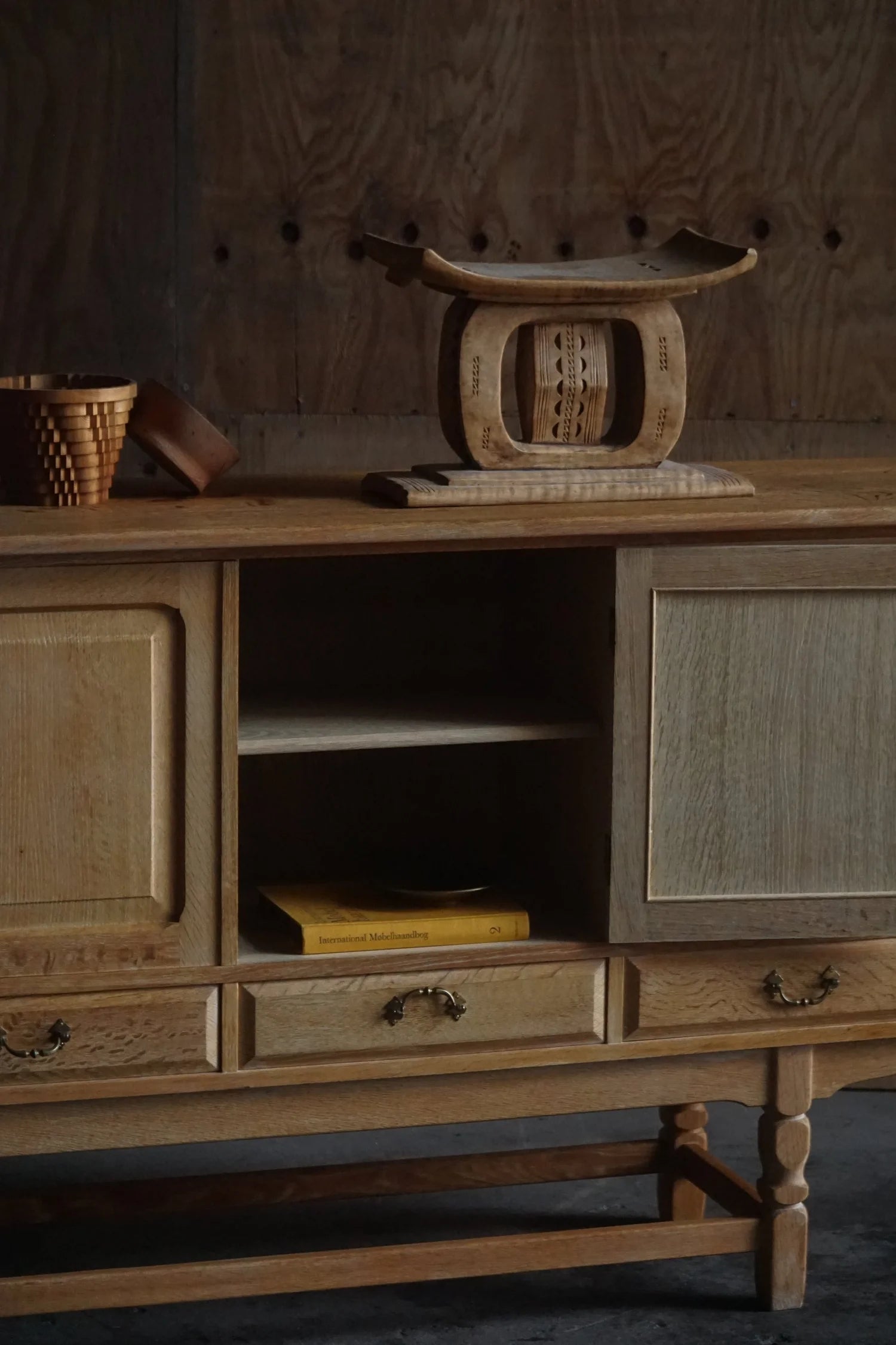 Danish_Brutalist_Oak_Sideboard_by_Cabinetmaker,_Scandinavian_Modern_Credenza,_1960s