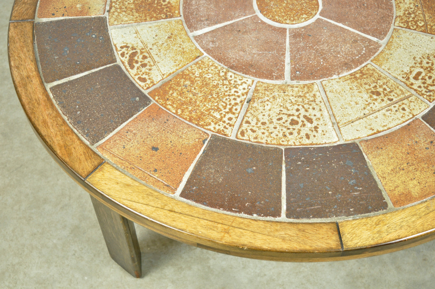 Tue_Poulsen_Ceramic_Tile_Coffee_Table_for_Haslev_Møbelsnedkeri,_Denmark_1960s