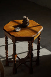 Danish_Hexagonal_Side_Table_in_Oak,_Scandinavian_Modern_Design