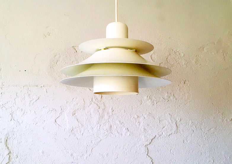Multilayer_White_Metal_Pendant_Lamp_by_Horn,_1970s,_Denmark