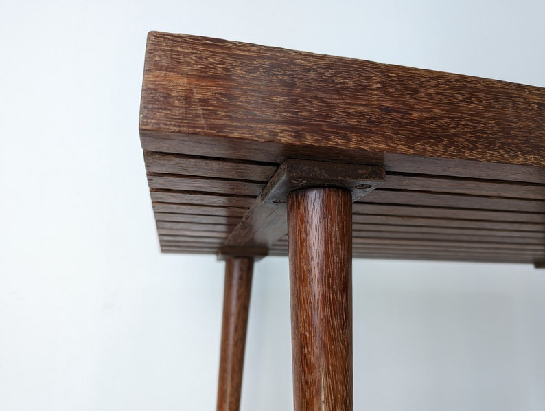Danish_Mel_Smilow_style_table_with_ceramic,_1960s