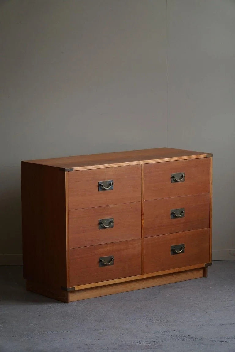 Danish_Mid_Century_Modern,_A_Classic_Chest_of_Drawers_in_Oregon_Pine,_1950s