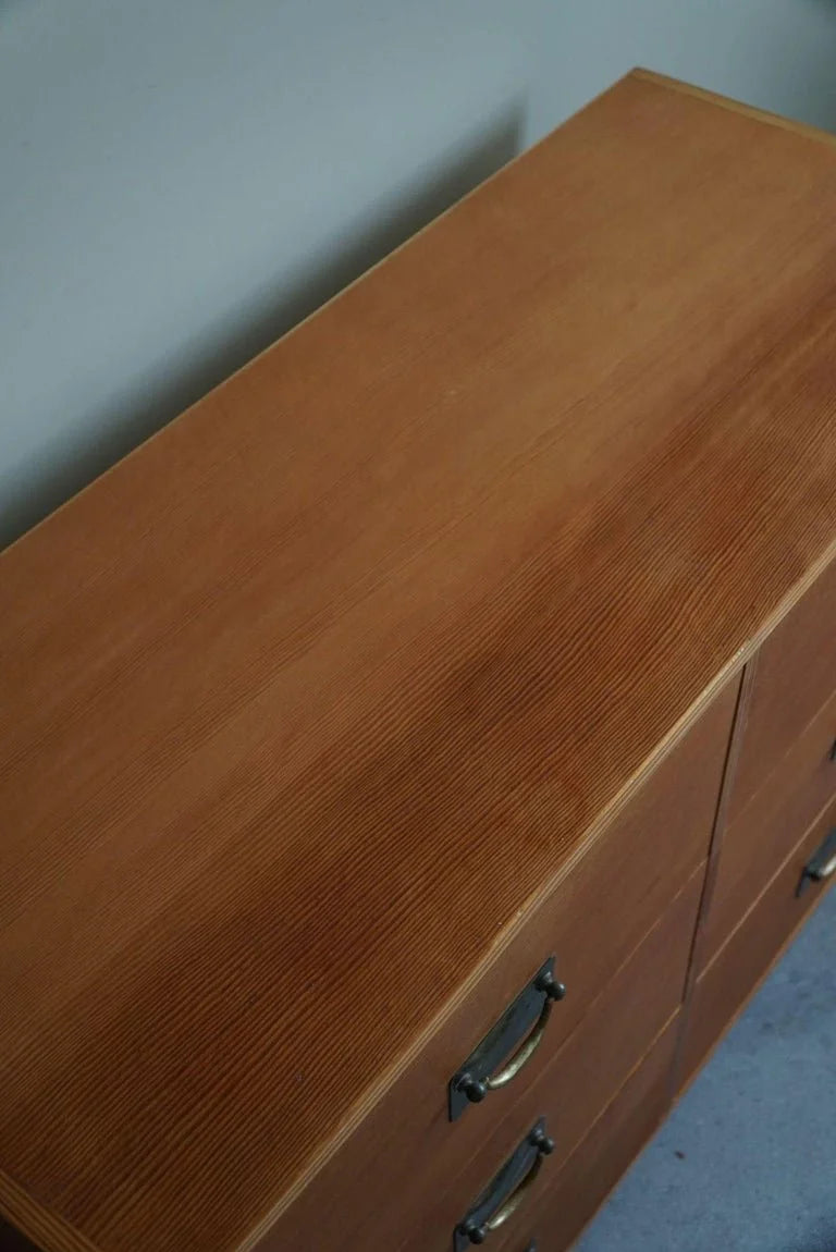 Danish_Mid_Century_Modern,_A_Classic_Chest_of_Drawers_in_Oregon_Pine,_1950s