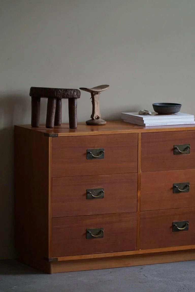 Danish_Mid_Century_Modern,_A_Classic_Chest_of_Drawers_in_Oregon_Pine,_1950s