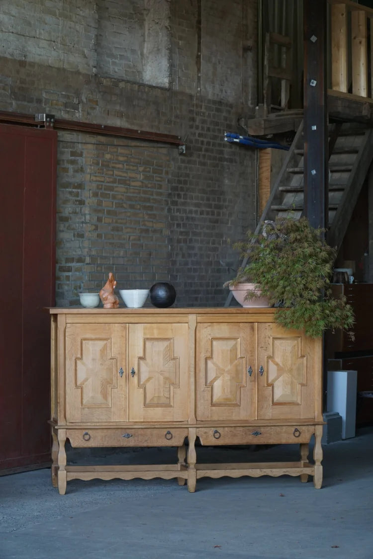 Danish_Mid_Century_Modern_Oak_Sideboard,_Scandinavian_Cabinetmaker_Credenza,_1960s