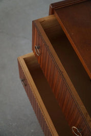 Danish_Modern,_Chest_of_Drawers_in_Mahogany,_Frits_Henningsen,_1940s