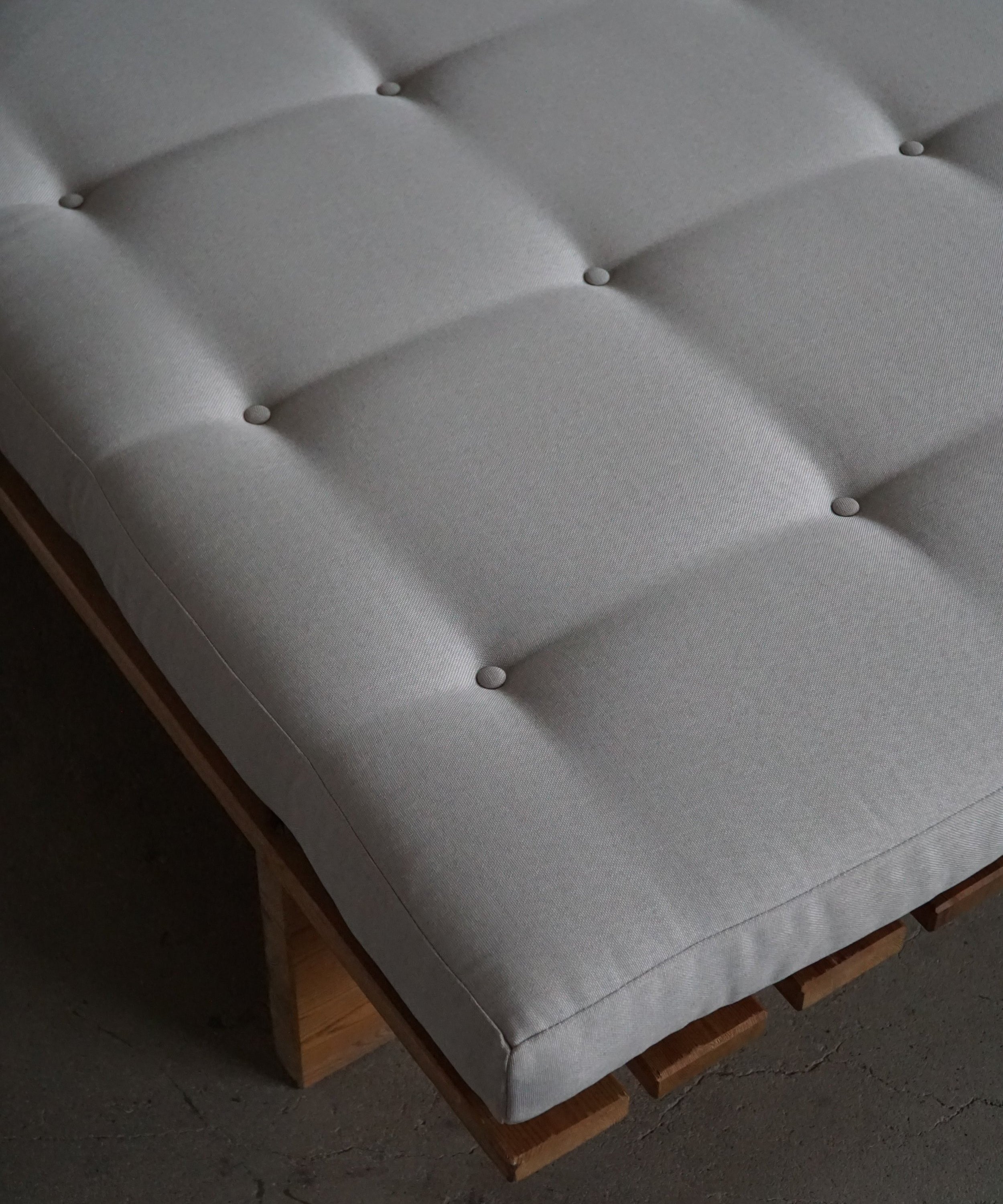 Danish_Modern_Daybed