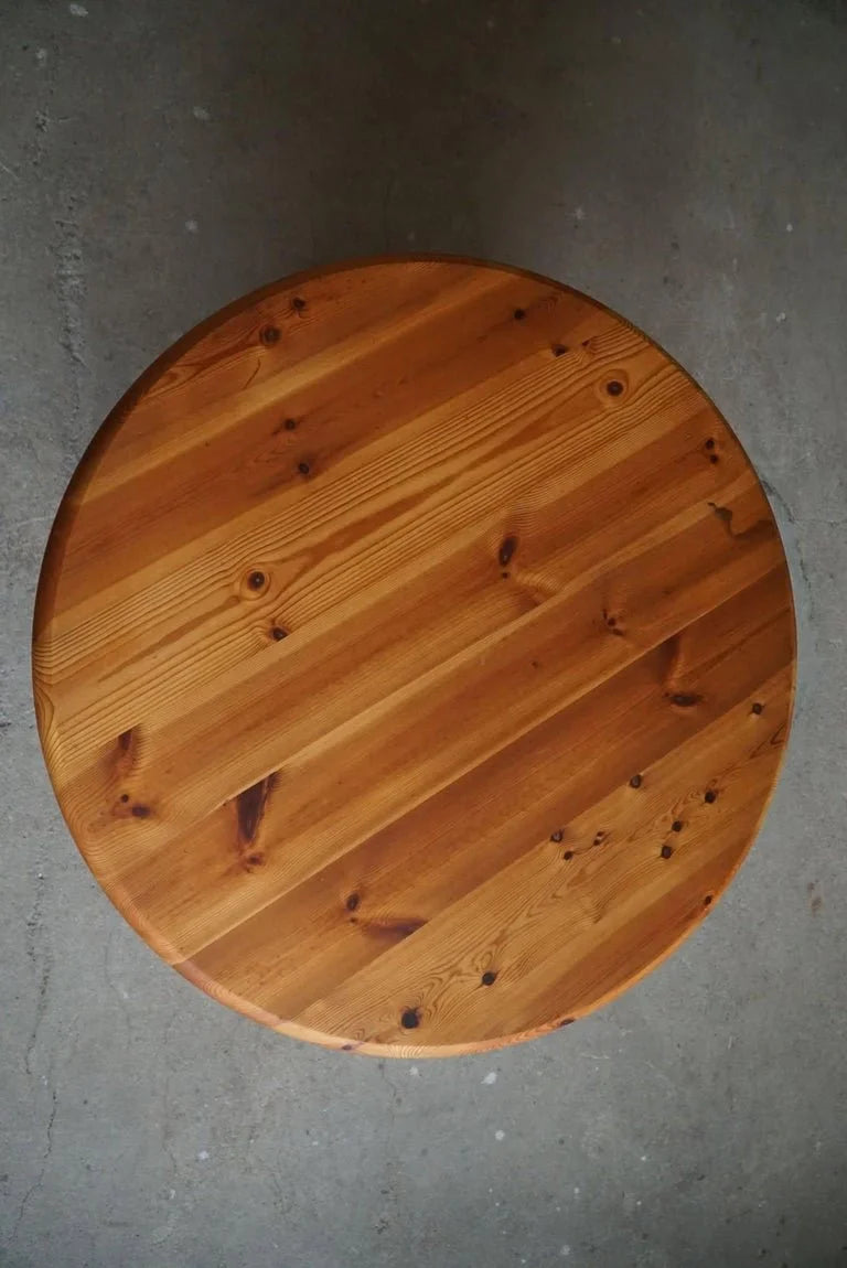Danish_Modern_Round_Coffee_Table_in_Solid_Pine,_Rainer_Daumiller_Style,_1970s