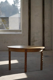 Danish_Modern,_Round_Dining_Table_in_Oak_with_3_Extensions,_Mid_Century,_1960s