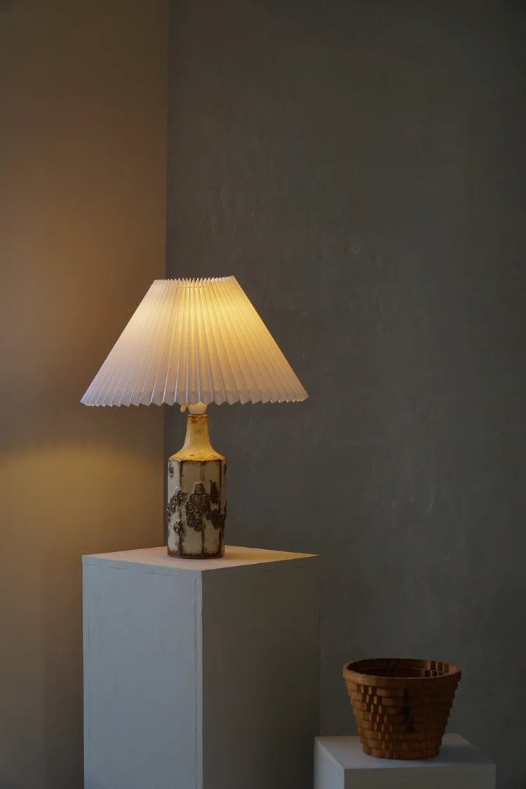 Danish_Modern_Stoneware_Table_Lamp_in_Earth_Tones,_Scandinavian_Ceramic_Lighting,_1960s
