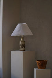 Danish_Modern_Stoneware_Table_Lamp_in_Earth_Tones,_Scandinavian_Ceramic_Lighting,_1960s