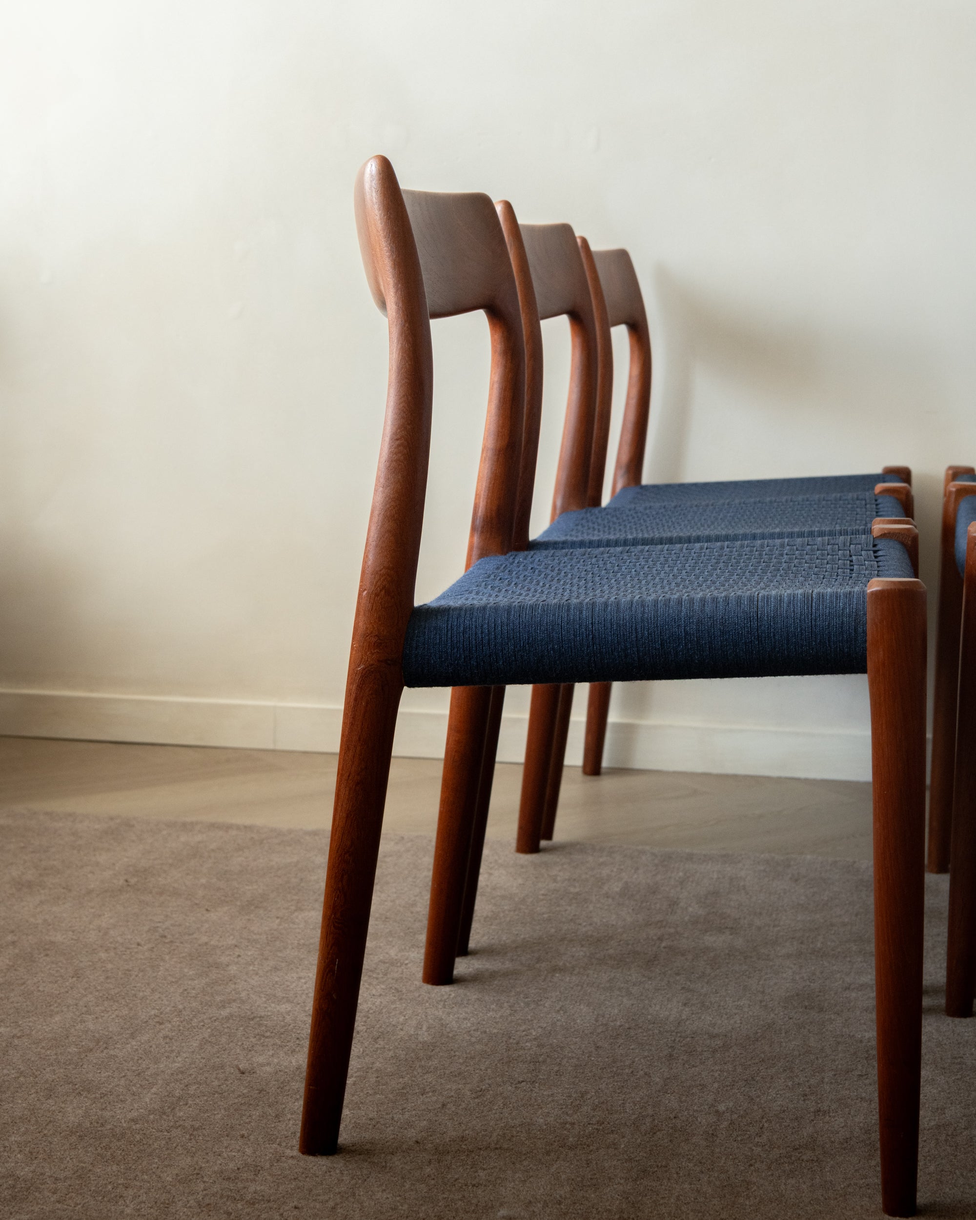 Set_of_6_Model_77_Teak_Dining_Chairs_by_Niels_Otto_Møller_for_J.L._Møllers_Møbelfabrik,_Blue_Woven_Cord,_Denmark,_1960s
