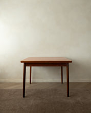 AM_Møbler_Model_24_Extendable_Teak_Dining_Table,_Denmark,_1960s