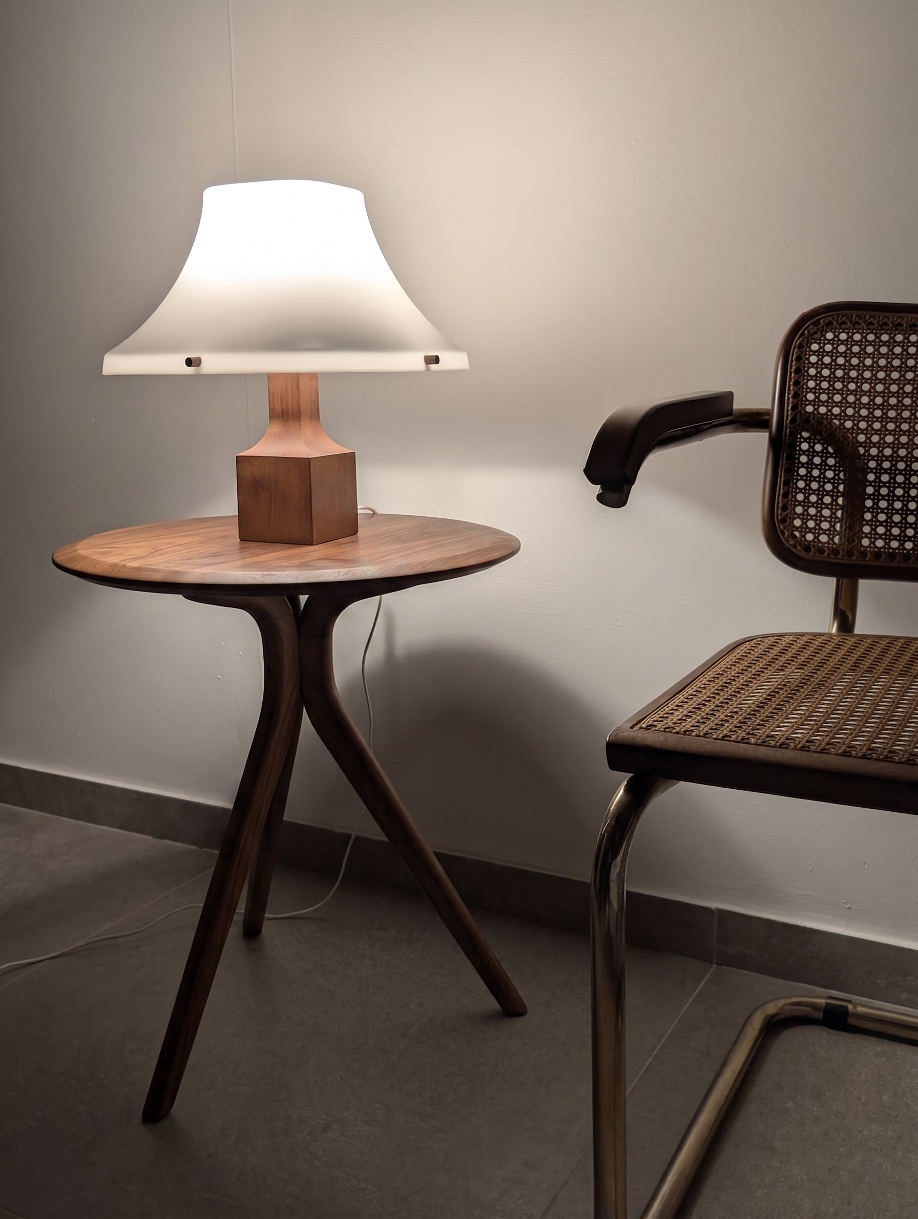 Danish_Modern_Teak_Table_Lamp_with_Pagoda_Acrylic_Shade,_1960s