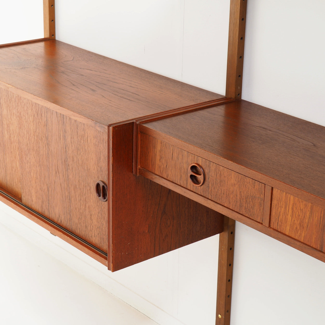 Poul_Cadovius_Modular_Teak_Wall_System,_Denmark_1960s