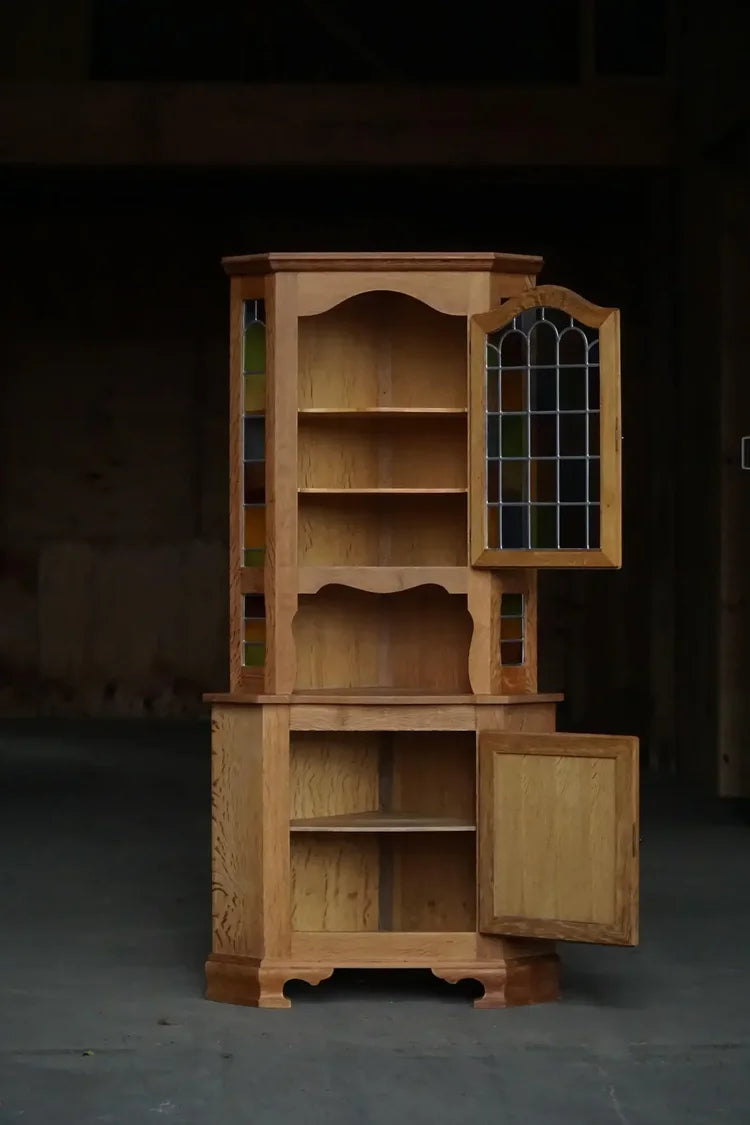 Danish_Oak_Corner_Cabinet_with_Leaded_Stained_Glass,_1940s