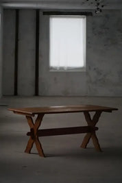 Danish_Oak_Dining_Table_with_Cross_Base,_Scandinavian_Modern_Design