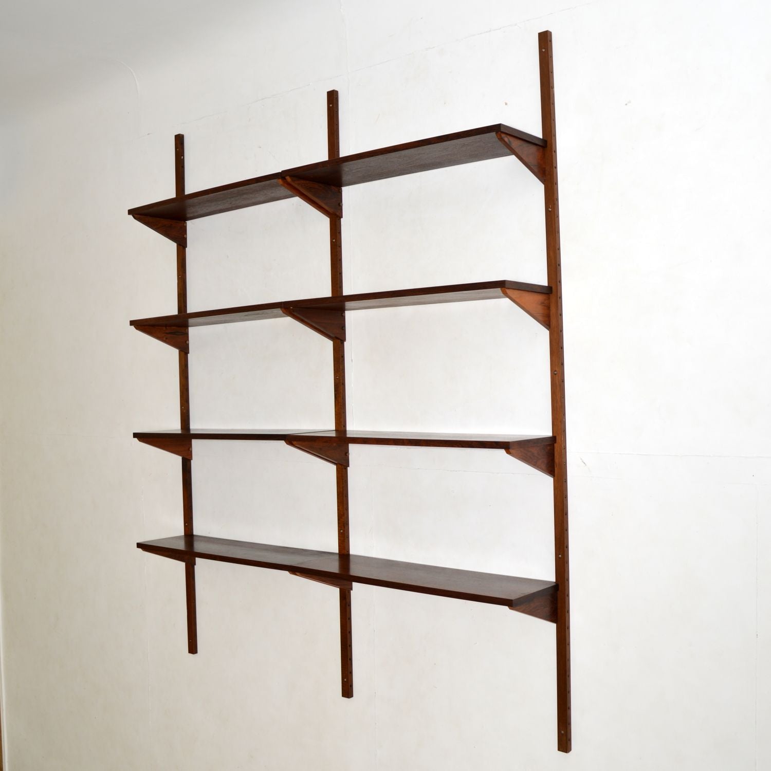 Danish_Rosewood_PS_Modular_Shelving_System,_1960s