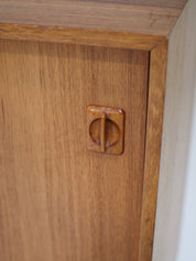 Danish_sidebaord_teak_1960s_TV_cabinet