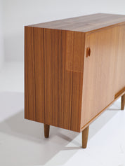 Danish_sidebaord_teak_1960s_TV_cabinet