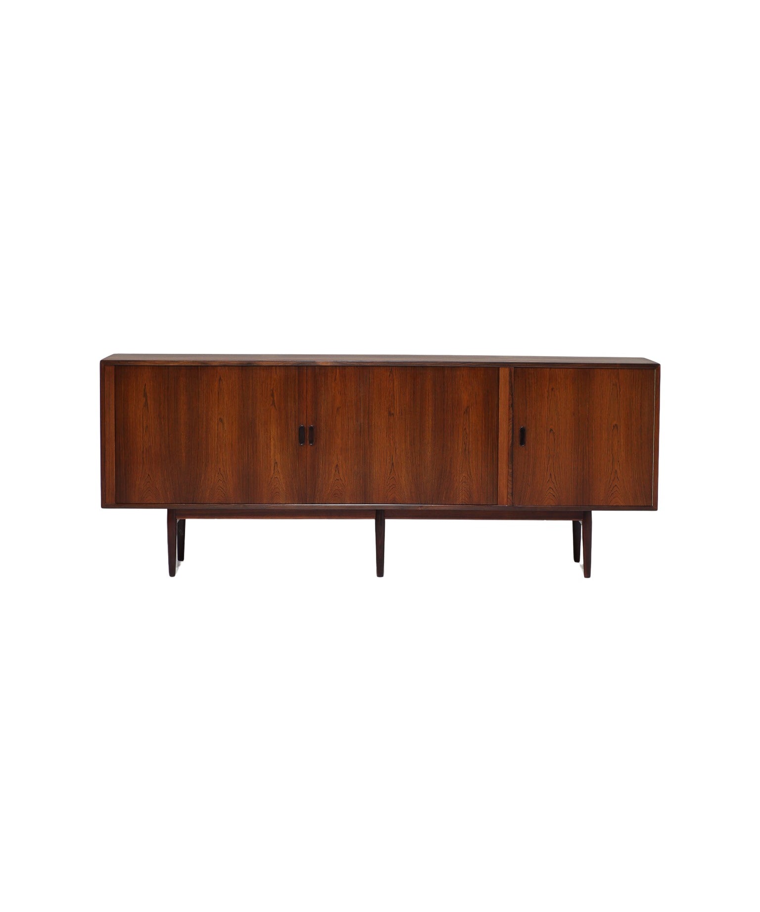 Model_OS_36_Rosewood_Sideboard_by_Arne_Vodder_for_Sibast_Møbler,_1960,_Denmark