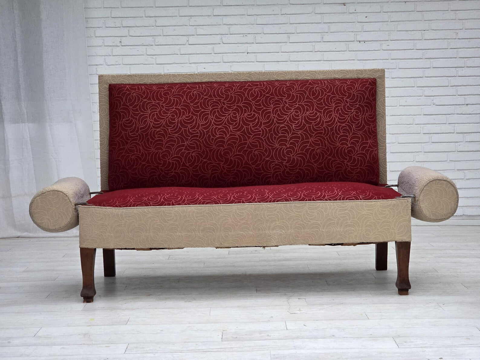 Danish_Sofa_Daybed_from_1950s_Denmark