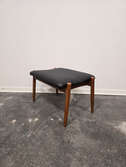 Vintage_Danish-Style_Stool_in_Black_Faux_Leather_and_Wood,_Scandinavian_Design,_1970s