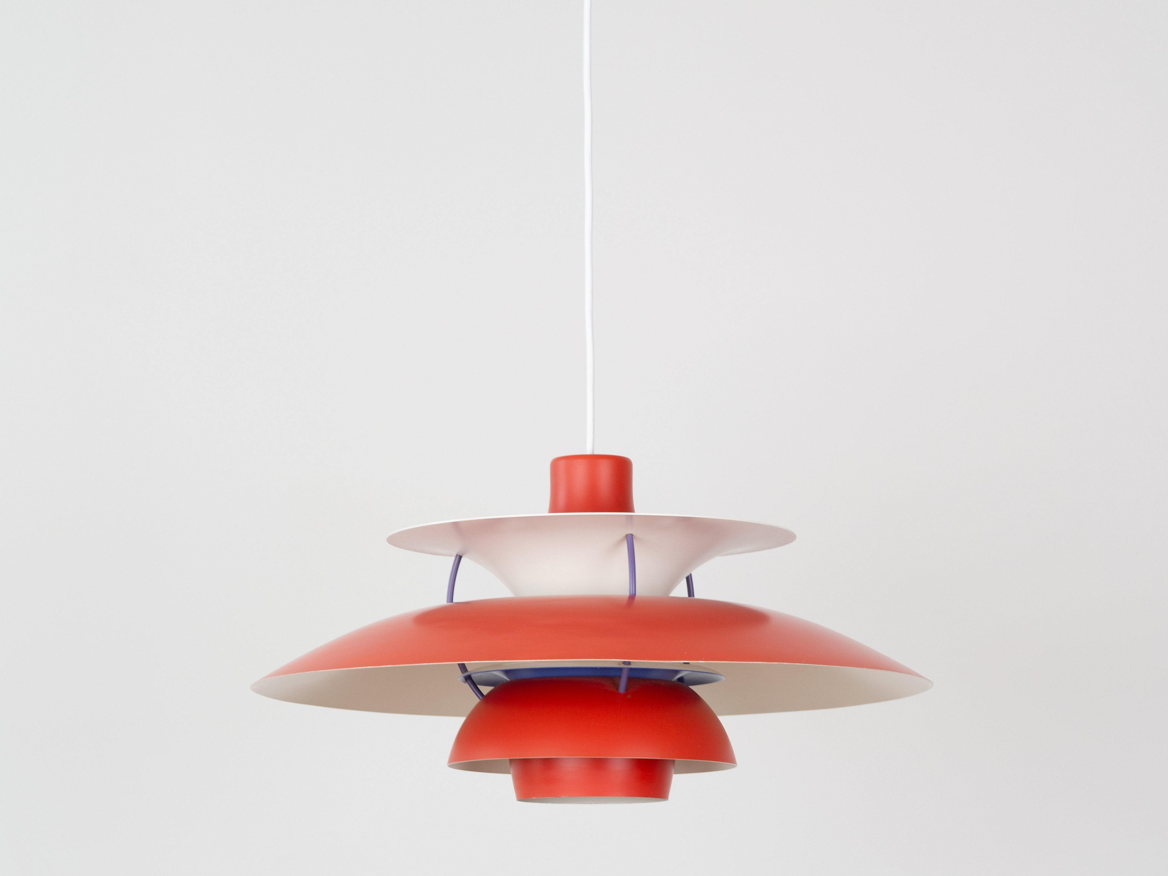 Poul_Henningsen_PH_5_Pendant_Lamp_for_Louis_Poulsen,_Danish_Design,_1958