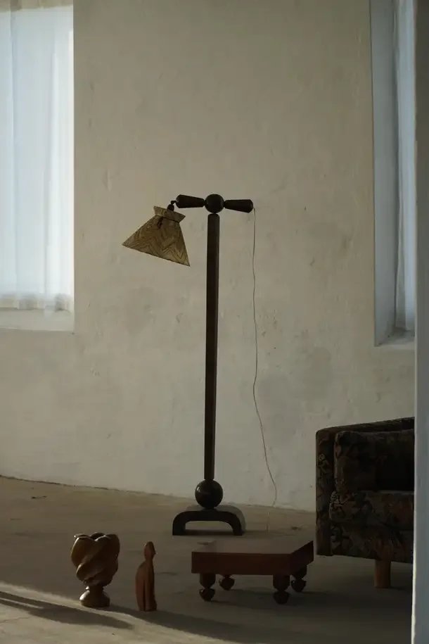 Danish_Wrought_Iron_Floor_Lamp_with_Curved_Arm