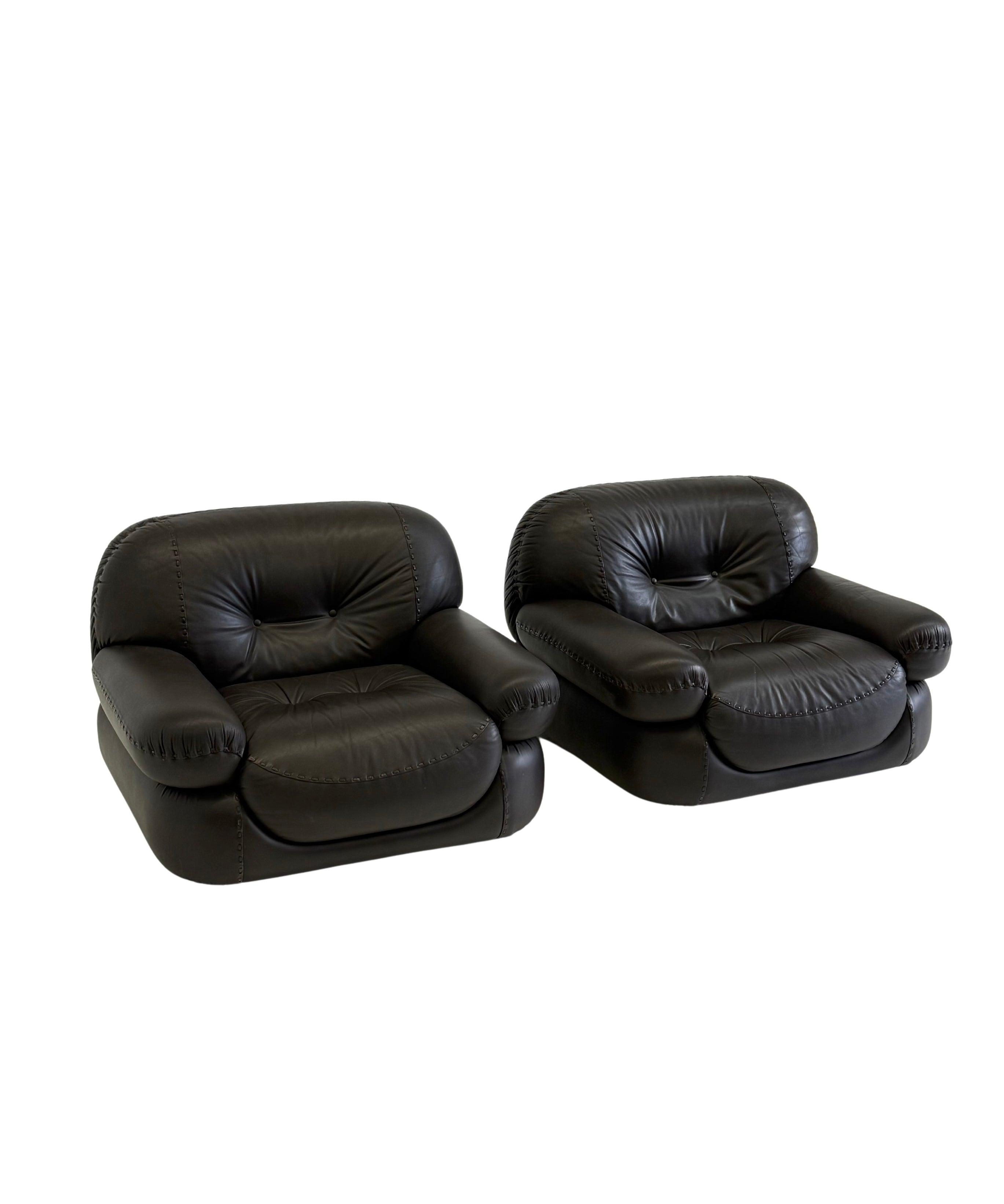 Dark_brown_leather_Sapporo_armchair_for_Mobil_Girgi