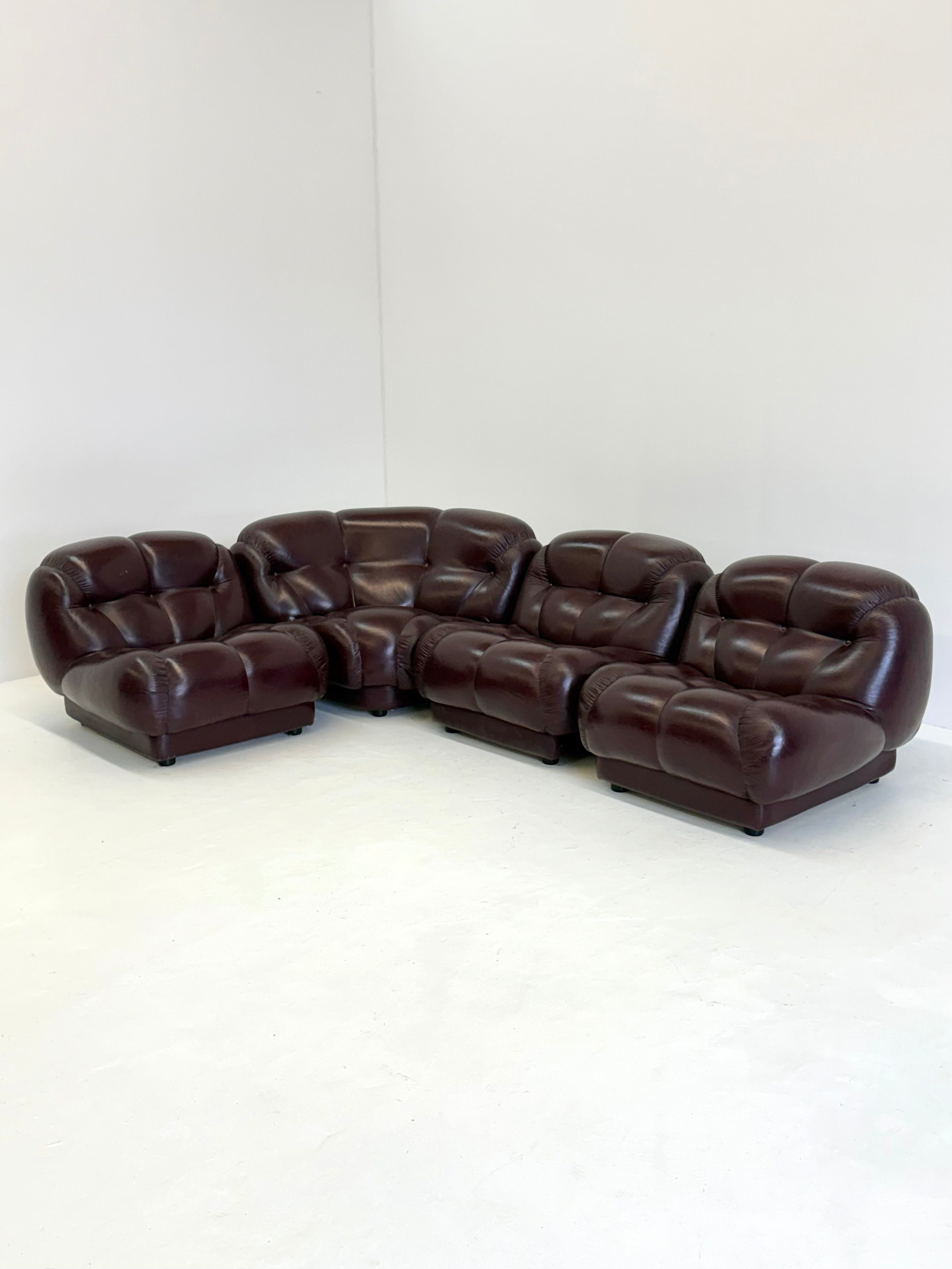 Set_of_4_Nuvolone_Modular_Sofa_by_Rino_Maturi_for_Mimo_Padova,_Italy