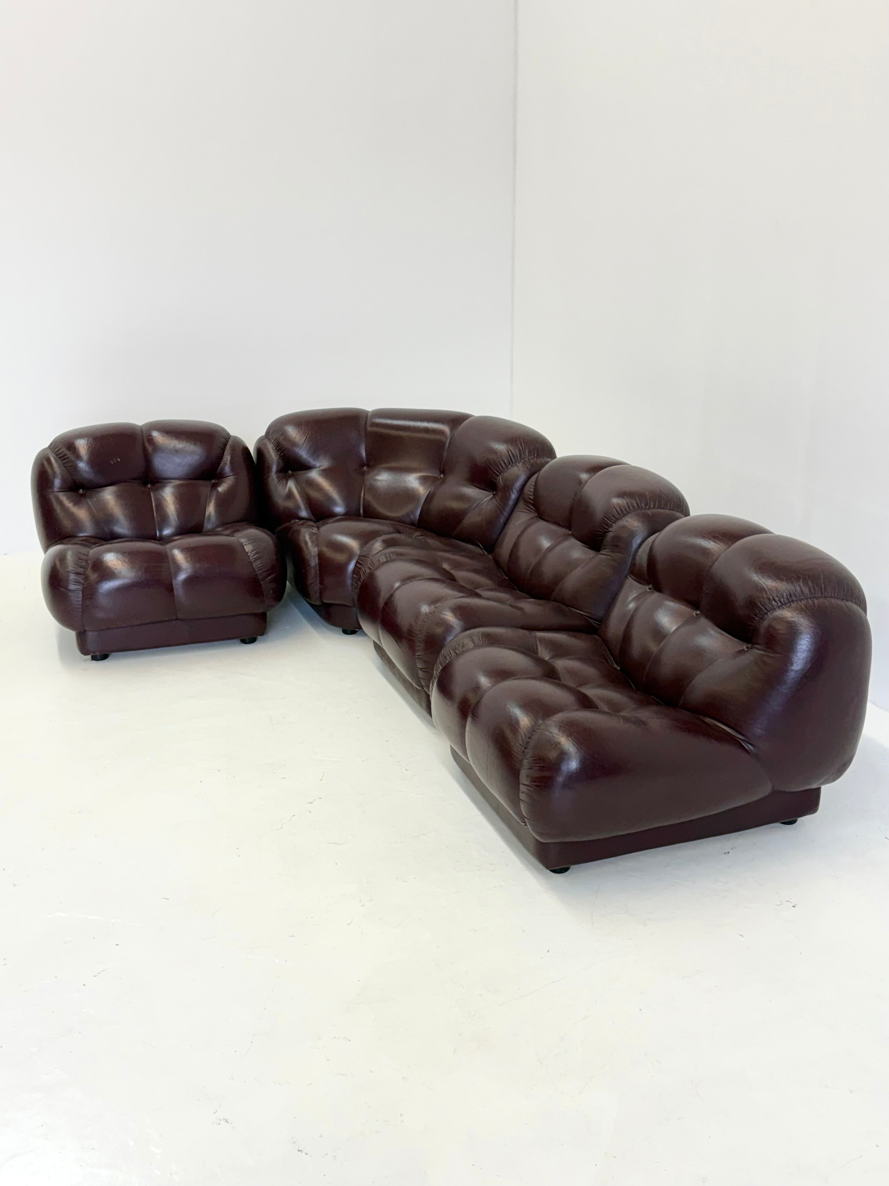 Set_of_4_Nuvolone_Modular_Sofa_by_Rino_Maturi_for_Mimo_Padova,_Italy