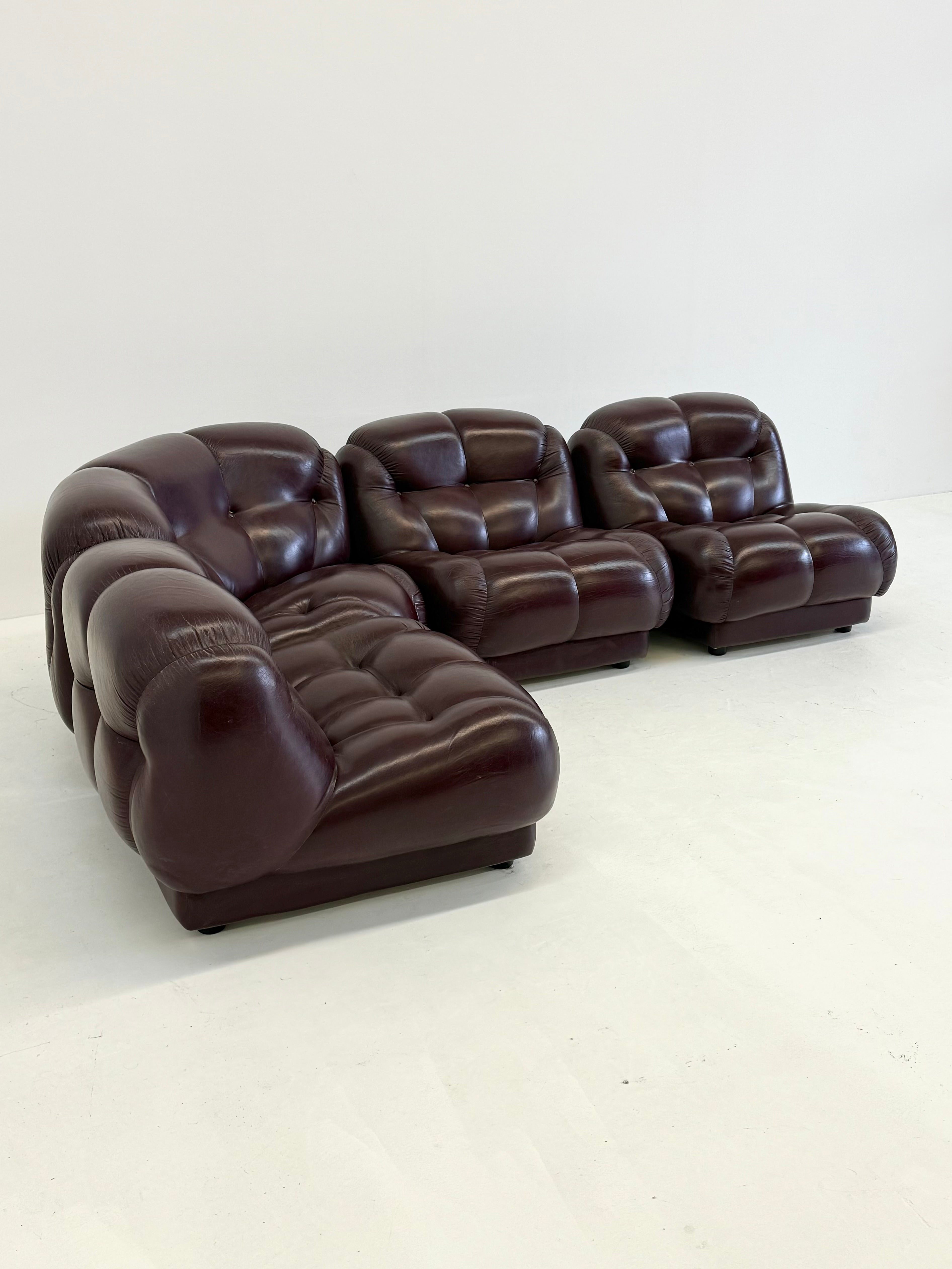 Set_of_4_Nuvolone_Modular_Sofa_by_Rino_Maturi_for_Mimo_Padova,_Italy