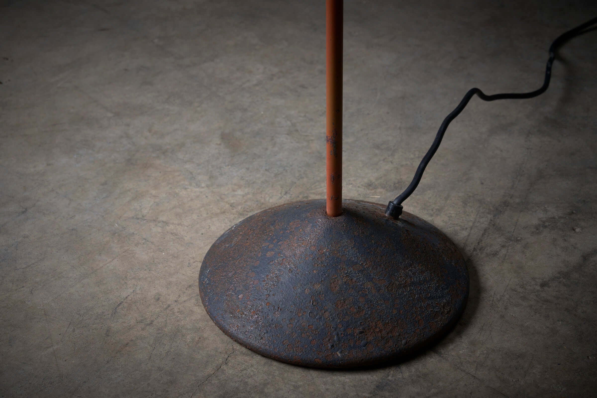 Dark_Red_Floor_Lamp,_Barbieri_&_Marianelli_for_Tronconi,_Steel,_1970s,_Italy