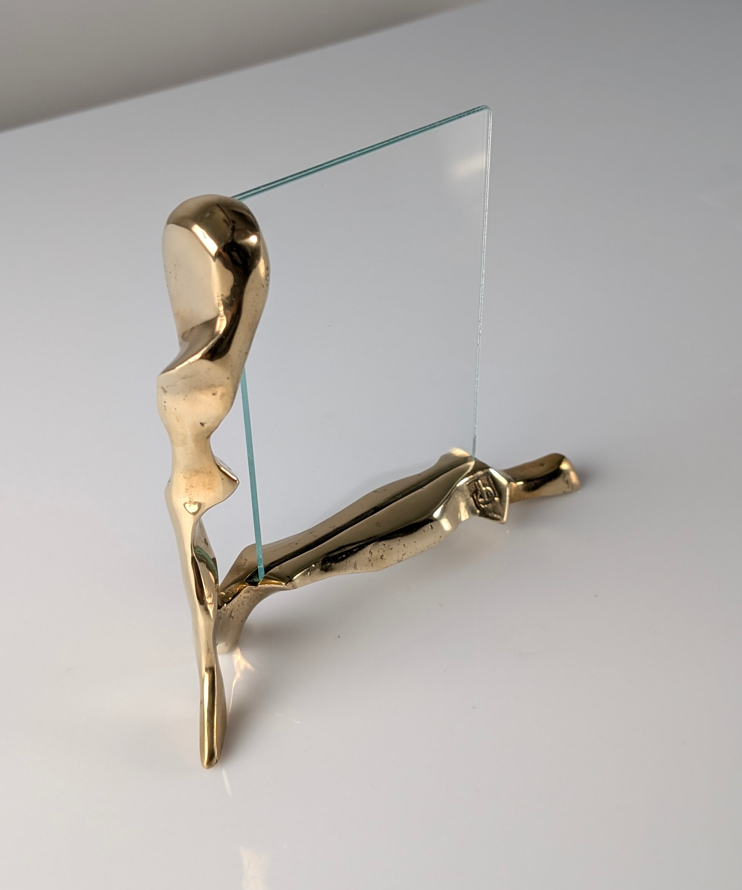 David_Marshall_Brutalist_Picture_Frame_in_Polished_Brass_and_Glass,_Spain,_1970s