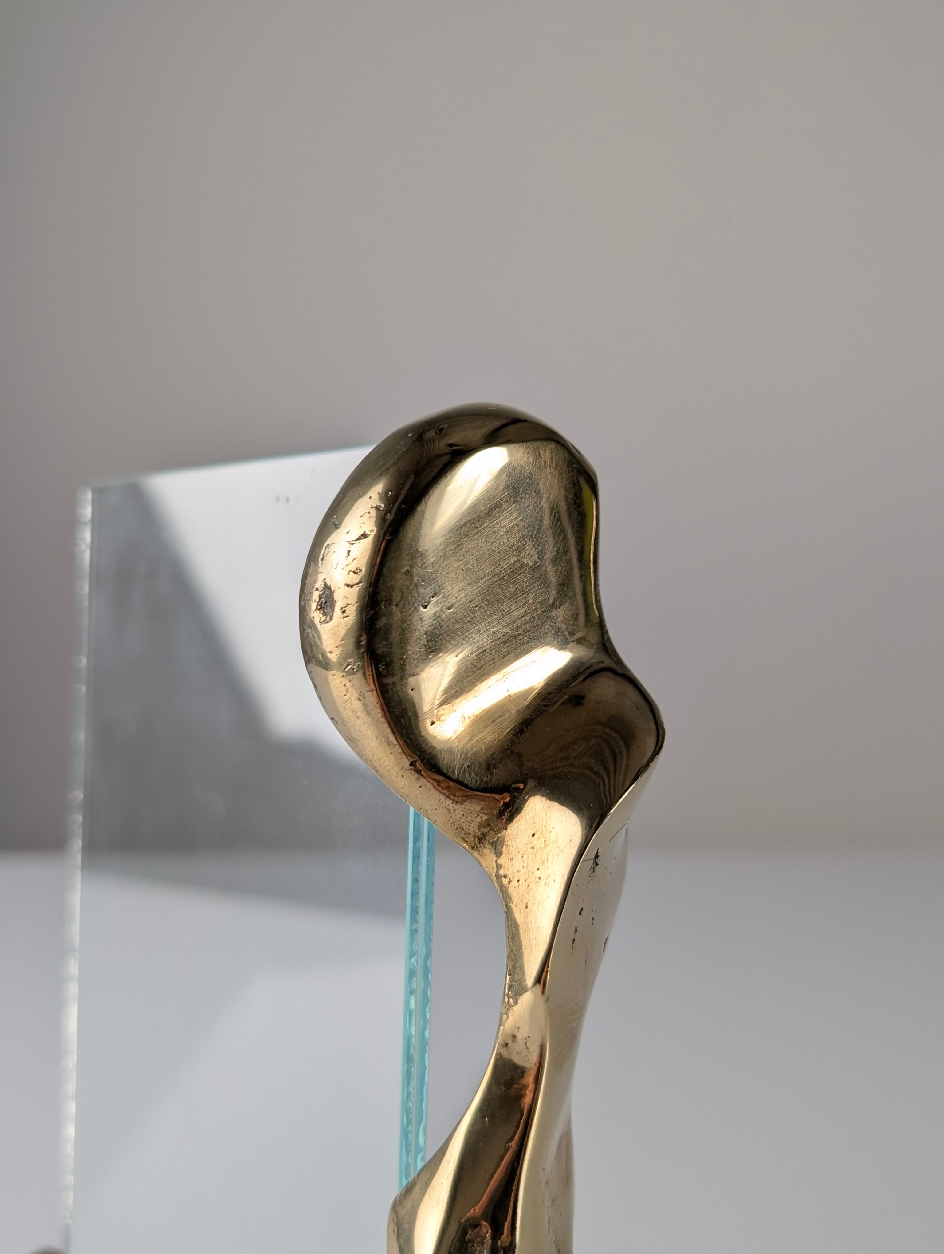 David_Marshall_Brutalist_Picture_Frame_in_Polished_Brass_and_Glass,_Spain,_1970s