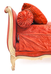 Vintage_Daybed_from_circa_1930