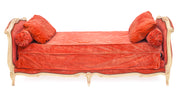 Vintage_Daybed_from_circa_1930