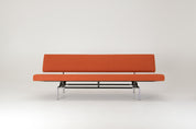Martin_Visser_BR_02_Daybed_for_’t_Spectrum_with_BA_02_Armrest,_Netherlands,_1980s