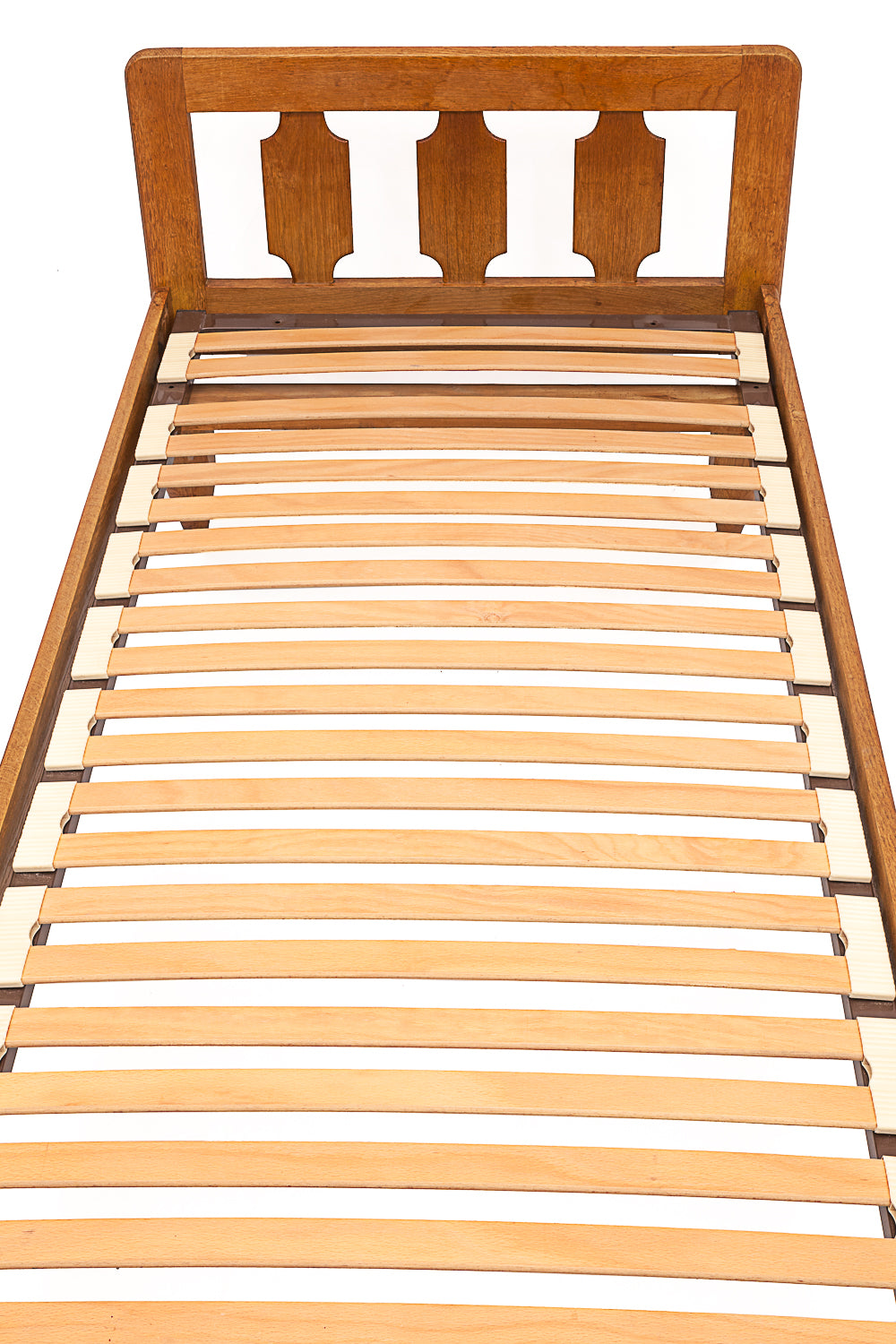 Daybed_by_Guillerme_and_Chambron