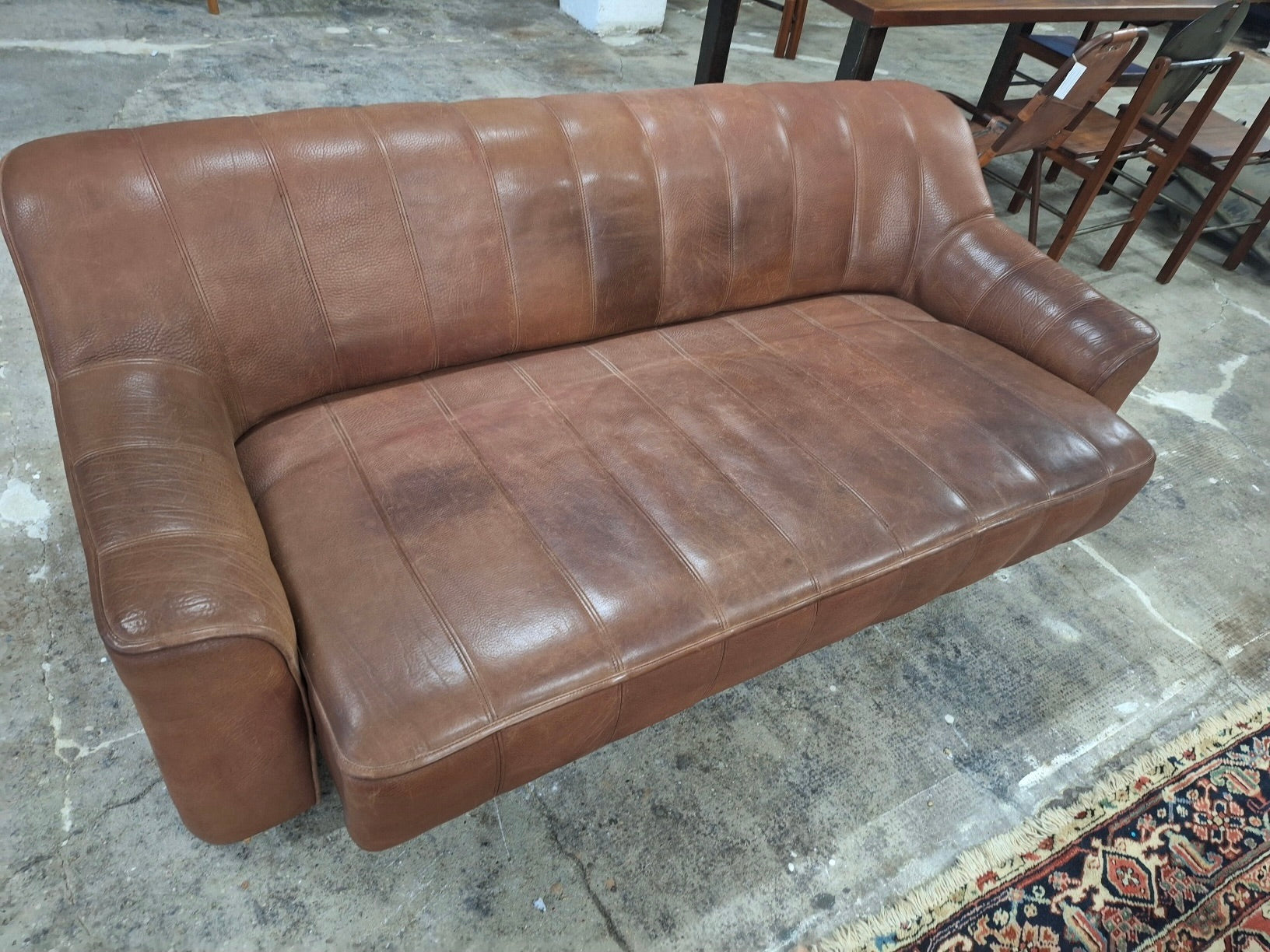 De_Sede_DS44_3_Seater_Sofa_in_Buffalo_Leather,_1970s