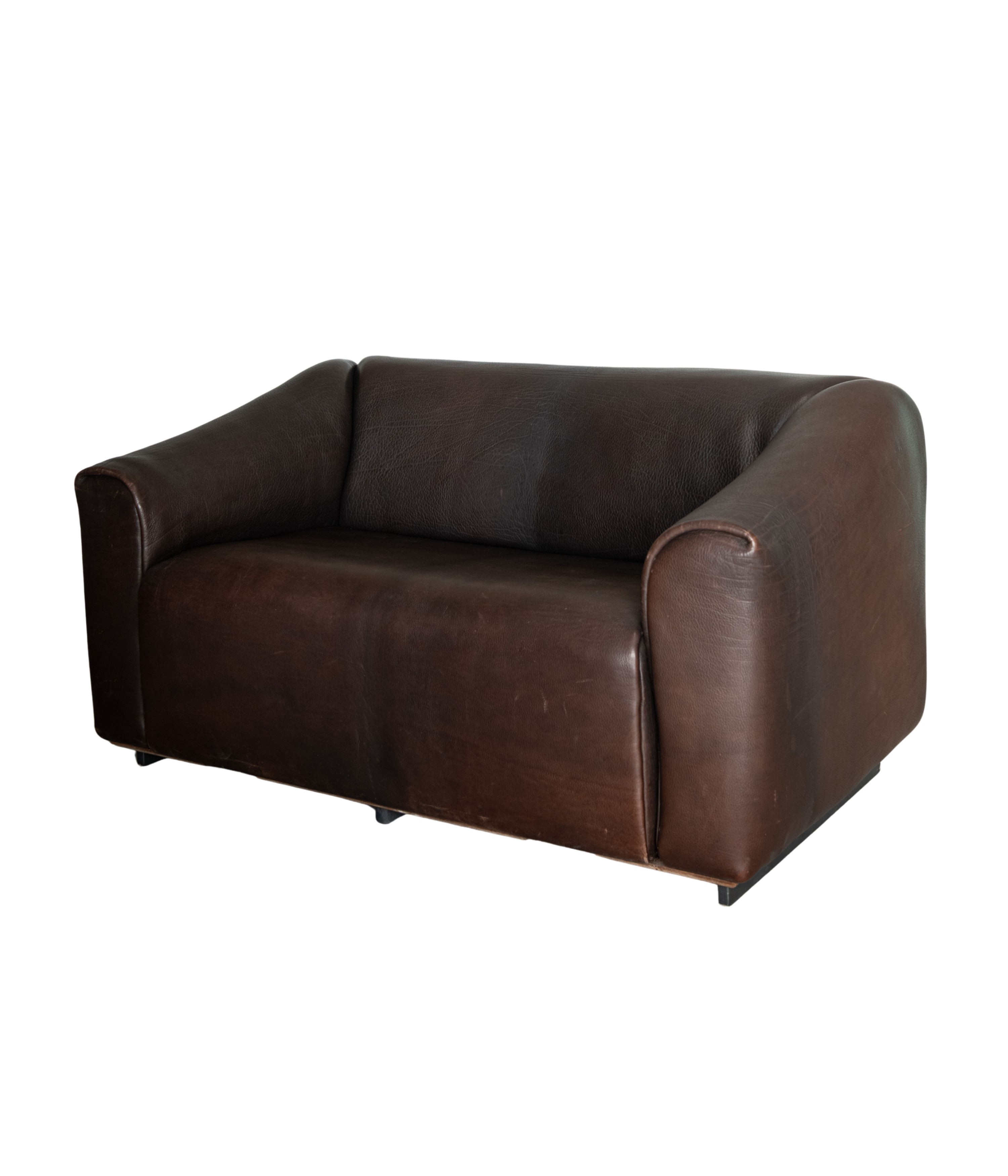 De_Sede_DS-47_NECK_Leather_Two_Seater_Sofa,_Switzerland_1970s