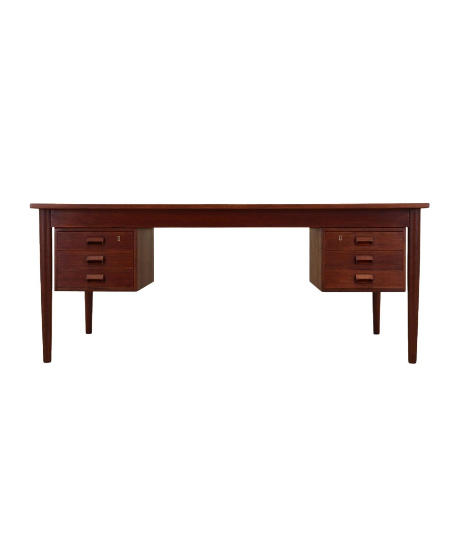 Desk,_Børge_Mogensen,_Teak_Veneer,_1960s,_Denmark
